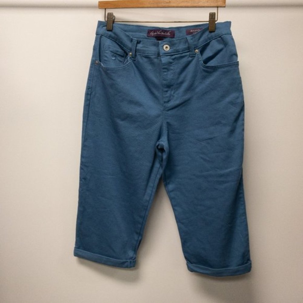 Gloria Vanderbilt Amanda Stretch Slimming Capri